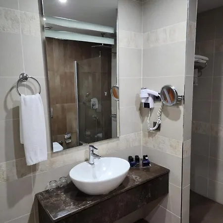 Anemon Grand 5* Adana