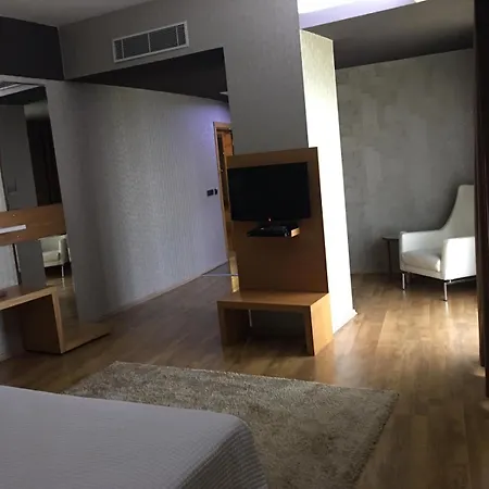 Anemon Grand