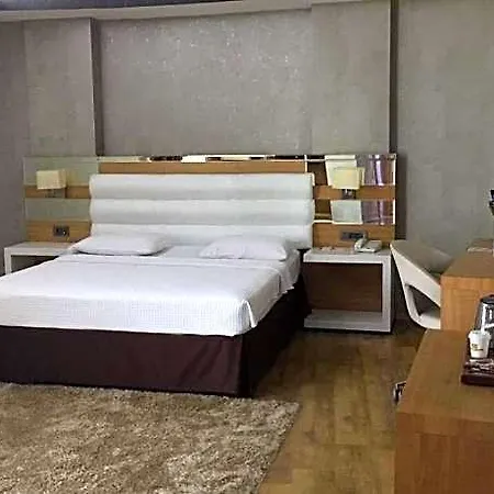 Anemon Grand 5* Adana