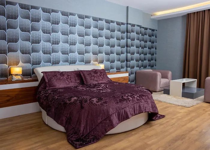 Hotel Anemon Grand 5*